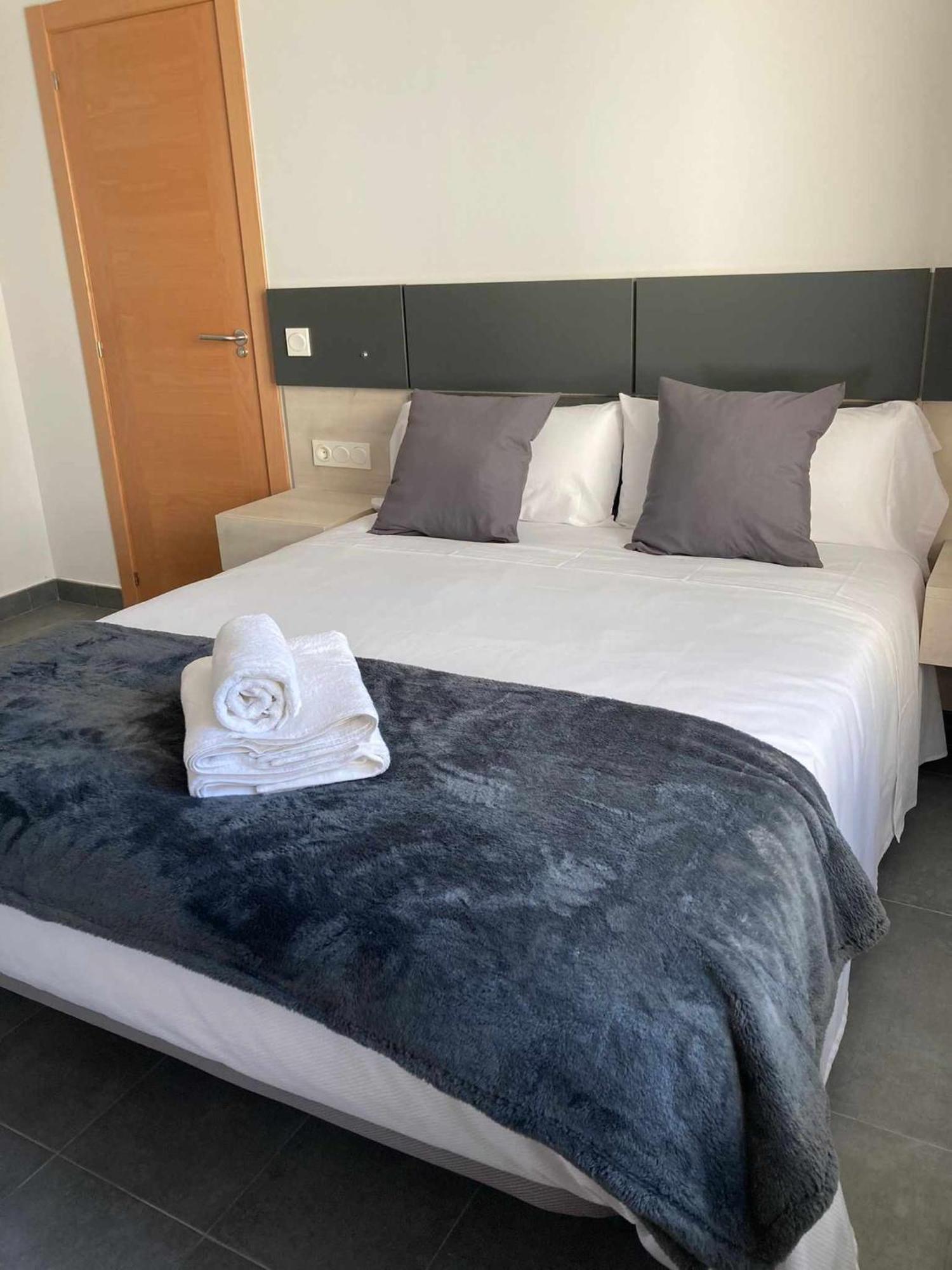 Ramon Y Cajal Suites De Luxe León Dış mekan fotoğraf